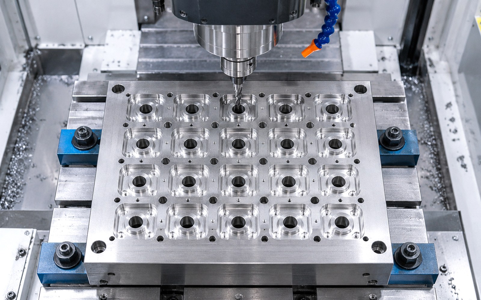 VISIの機能｜VISI Machining｜穴・ポケットを認識して、加工を自動化